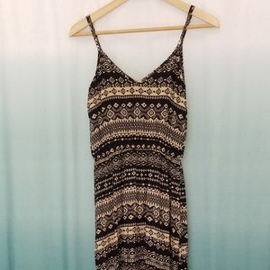 FOREVER 21 Aztec Ikat Tribal Maxi Dress